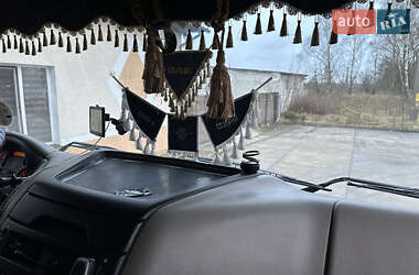 Самосвал DAF XF 105 2010 в 
