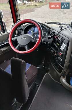 Тягач DAF XF 105 2012 в 
