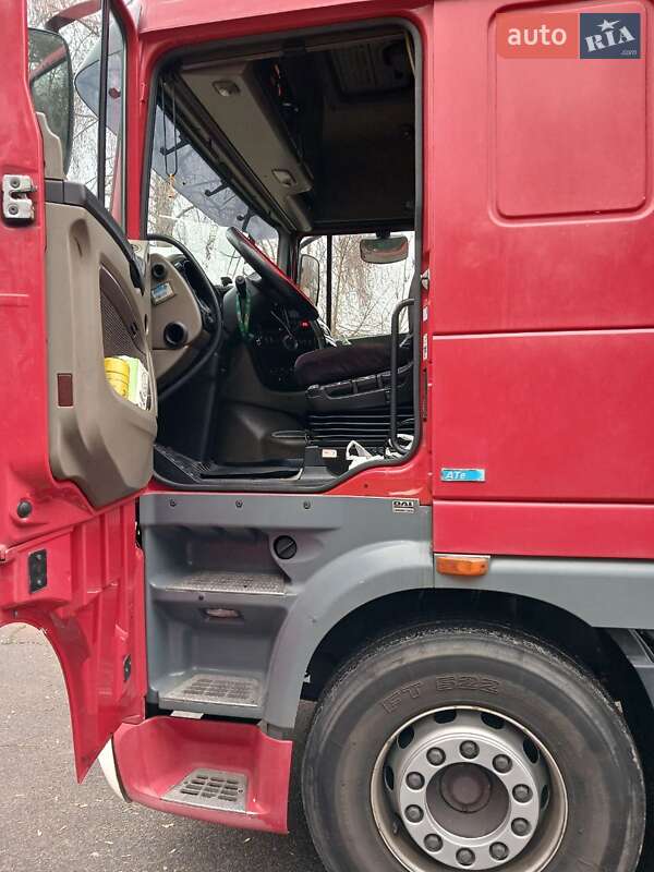 Тягач DAF XF 105 2012 в Днепре