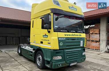 Тягач DAF XF 105 2009 в Тячеві