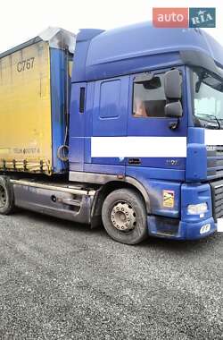 Тягач DAF XF 105 2007 в Черновцах