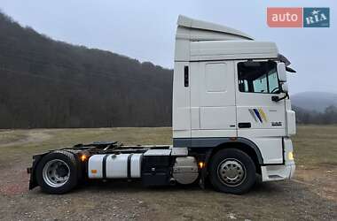 Тягач DAF XF 105 2006 в 