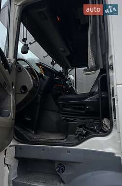 Тягач DAF XF 105 2006 в 