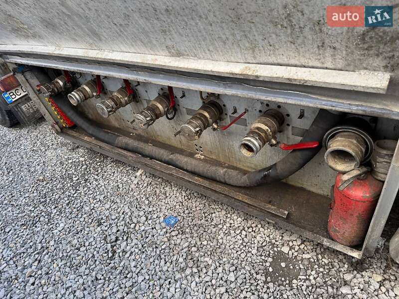 Бензовоз DAF XF 105 2008 в Львове фото 10 Бензовоз DAF XF 105 2008 в Львове