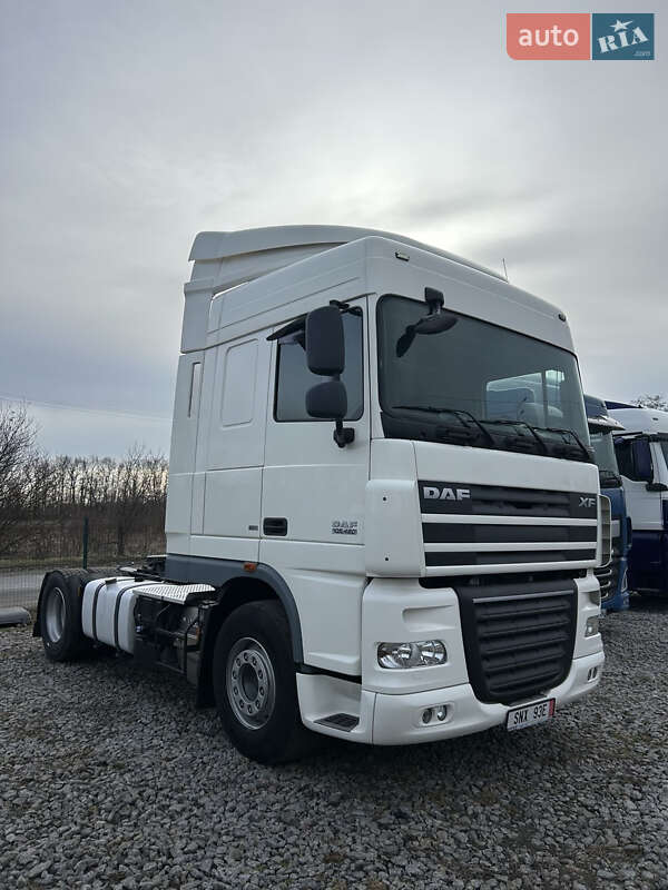 Тягач DAF XF 105 2011 в 