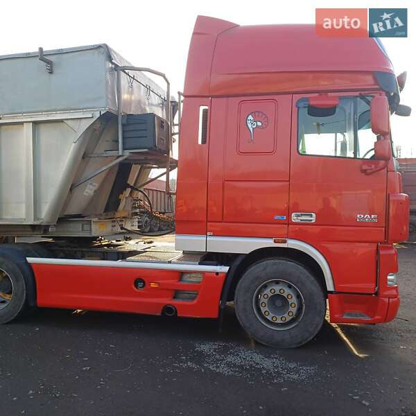 Тягач DAF XF 105 2012 в Горишних Плавнях