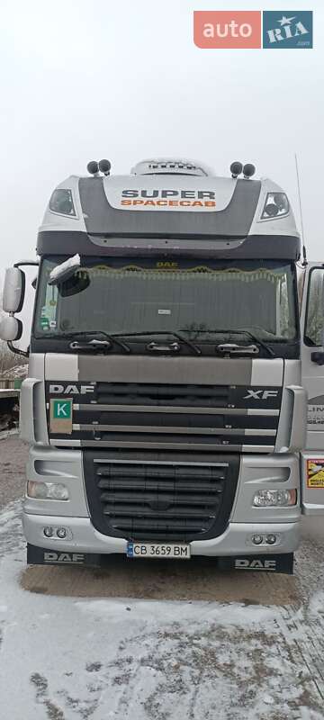 Тягач DAF XF 105 2009 в 