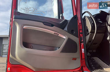 Тягач DAF XF 105 2012 в 