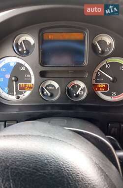 Тягач DAF XF 105 2011 в 