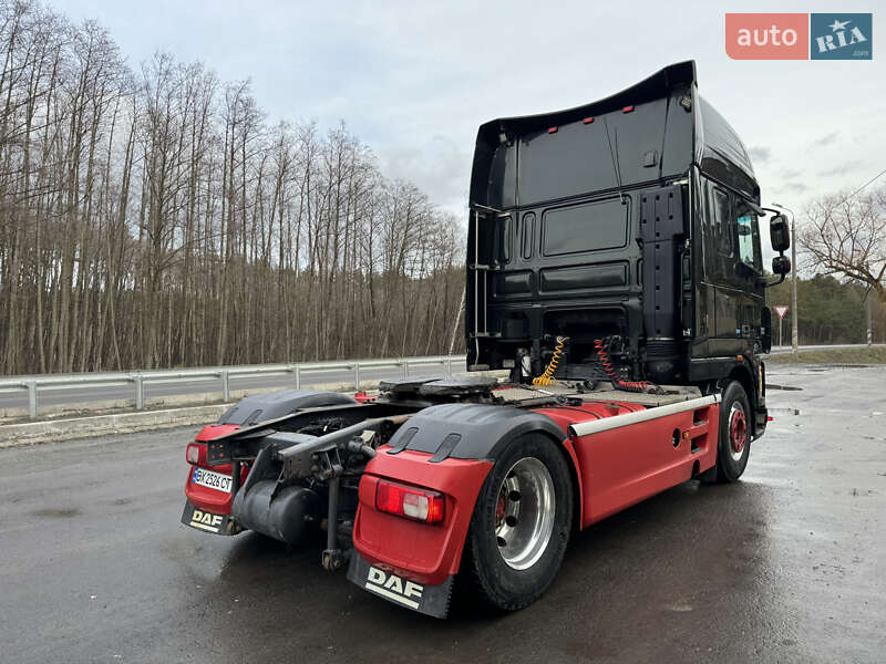 Тягач DAF XF 105 2013 в Славуте