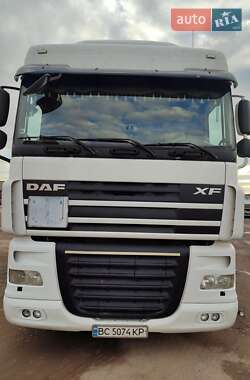 Тягач DAF XF 105 2011 в Львові