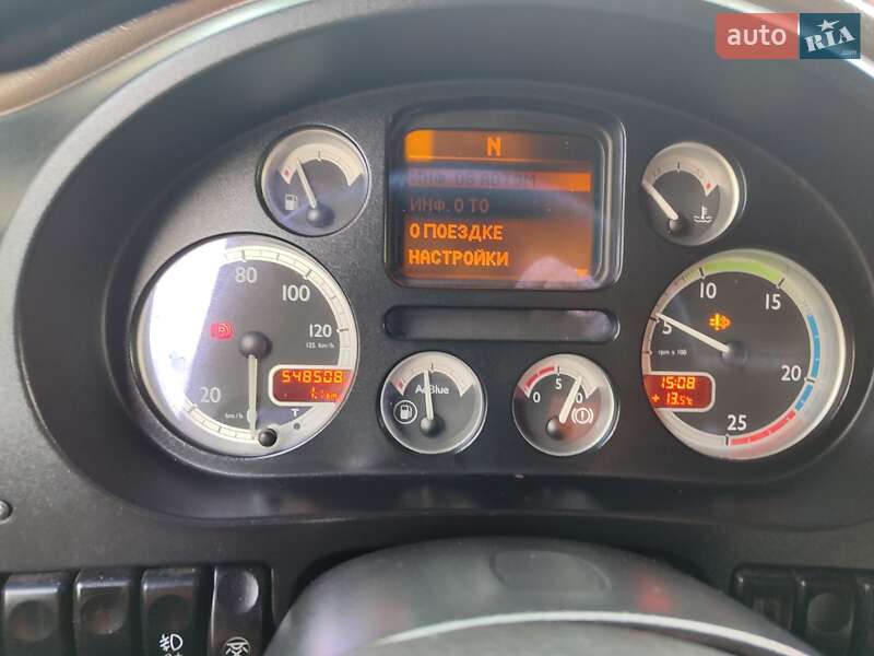 Тягач DAF XF 105 2011 в Львове