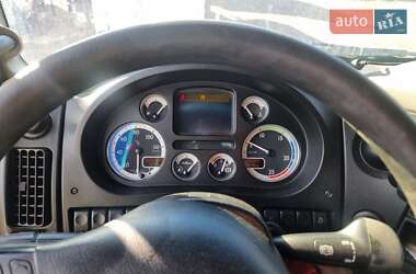 Тягач DAF XF 105 2011 в 
