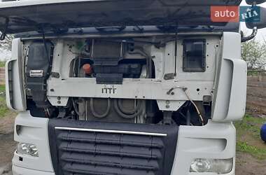 Тягач DAF XF 105 2013 в 
