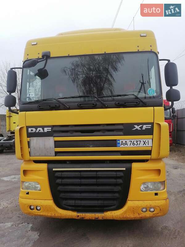 Тягач DAF XF 105 2013 в Гребенках