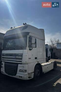 Тягач DAF XF 105 2006 в Днепре