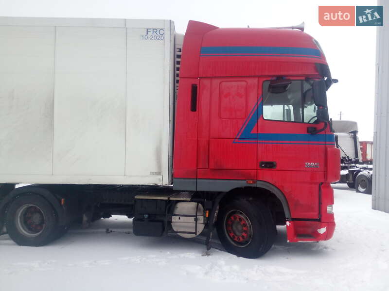 Тягач DAF XF 105 2011 в Днепре
