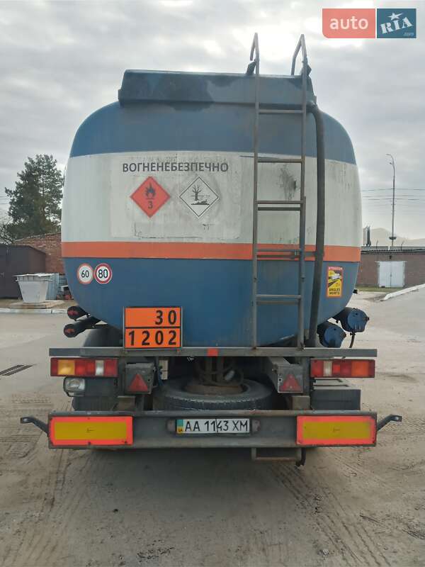 Бензовоз DAF XF 105 2008 в Киеве