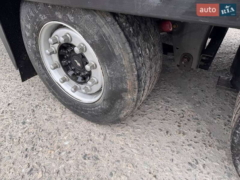 Тентованый DAF XF 105 2013 в Шептицькому