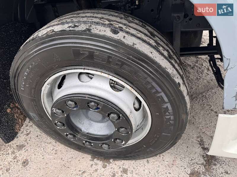 Тентованый DAF XF 105 2013 в Шептицькому