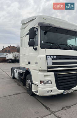 Тягач DAF XF 105 2010 в 
