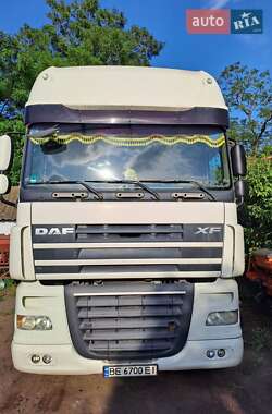 Тягач DAF XF 105 2008 в 
