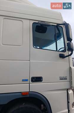 Тягач DAF XF 105 2012 в 