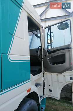 Тягач DAF XF 105 2010 в 