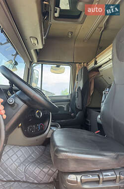 Тягач DAF XF 105 2012 в 
