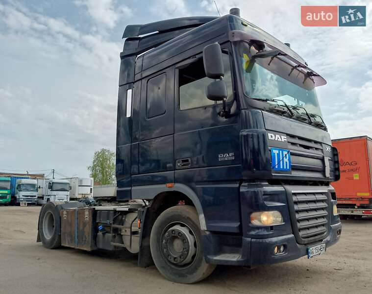 Тягач DAF XF 105 2008 в Луцке