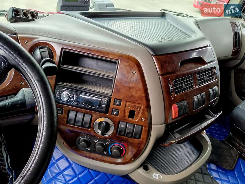 Тягач DAF XF 105 2008 в Луцке