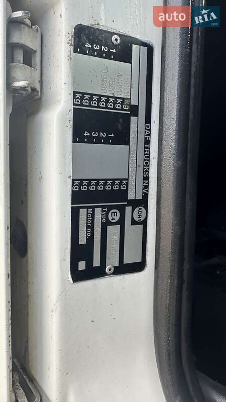 Тягач DAF XF 105 2012 в Ровно