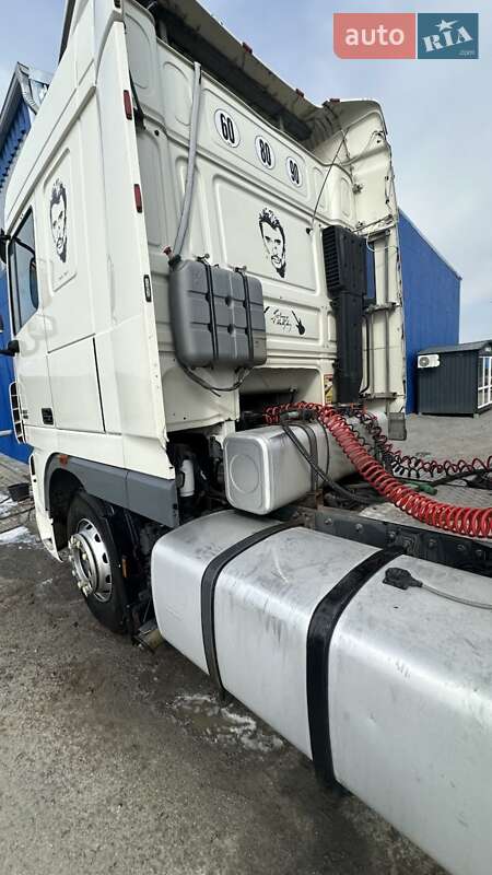 Тягач DAF XF 105 2012 в Ровно