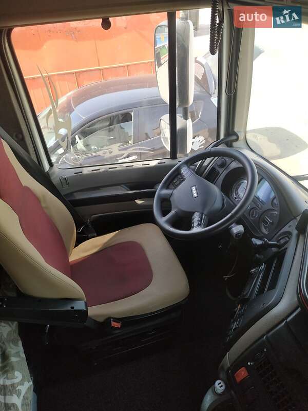 Тягач DAF XF 105 2007 в Луцке фото 8 Тягач DAF XF 105 2007 в Луцке