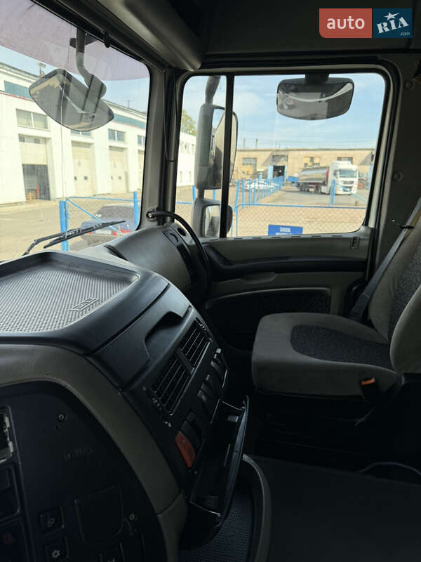 Тягач DAF XF 105 2008 в Черкассах
