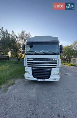Тягач DAF XF 105 2008 в Новых Санжарах