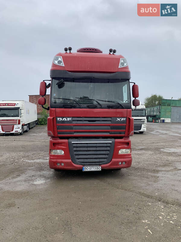 Тягач DAF XF 105 2010 в 