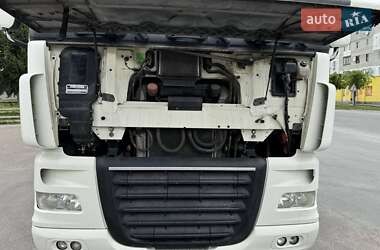 Тягач DAF XF 105 2011 в 