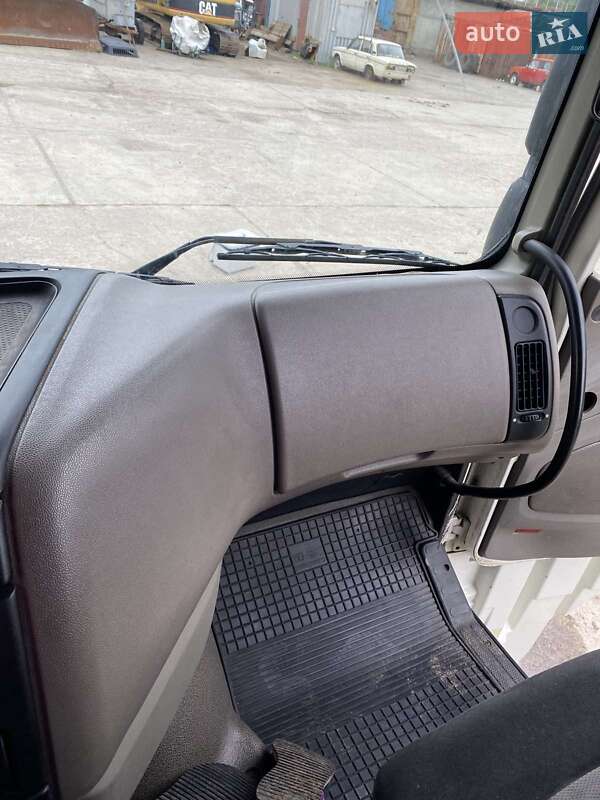 Тягач DAF XF 105 2011 в Харькове