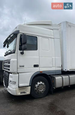 Тягач DAF XF 105 2011 в 