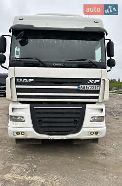 Тягач DAF XF 105 2009 в Вінниці