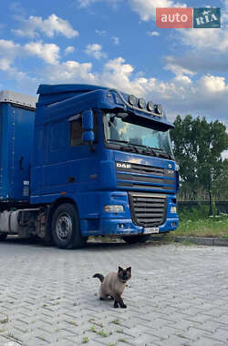 Тягач DAF XF 105 2010 в Чернівцях