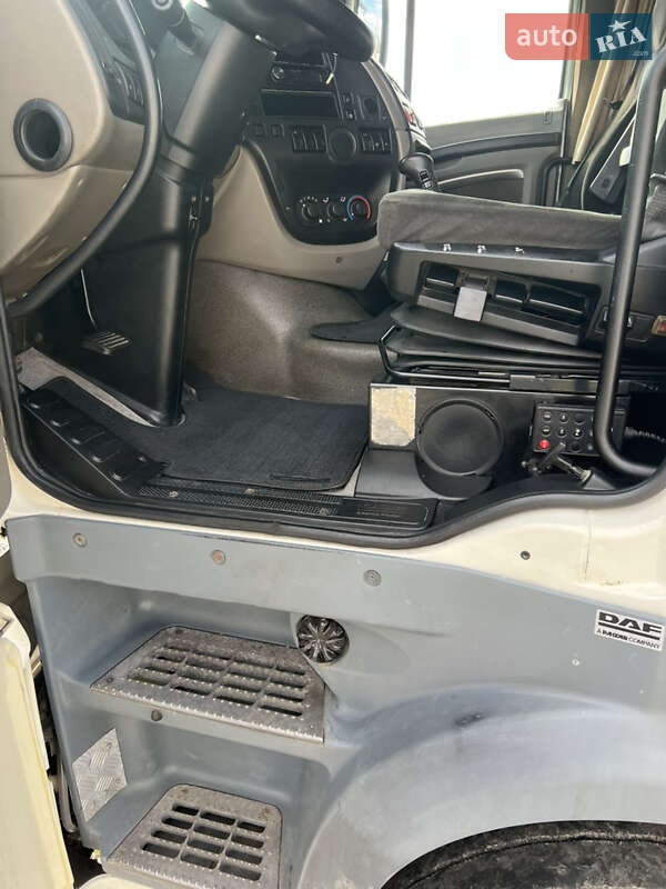 Бензовоз DAF XF 105 2012 в Белой Церкви