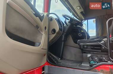 Тягач DAF XF 105 2010 в 