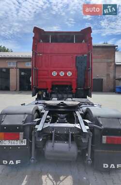 Тягач DAF XF 105 2010 в 
