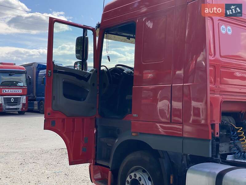 Тягач DAF XF 105 2007 в Рівному