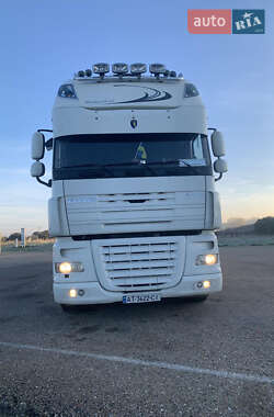 Тягач DAF XF 105 2011 в 