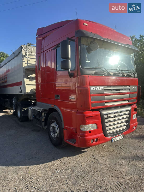Тягач DAF XF 105 2011 в Николаеве