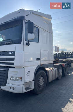 Тягач DAF XF 105 2009 в 