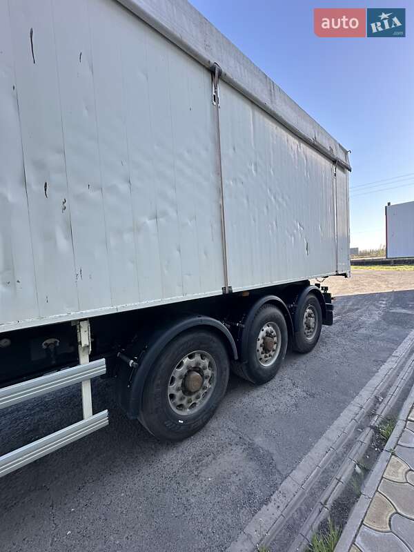 Тягач DAF XF 105 2012 в Кривом Роге